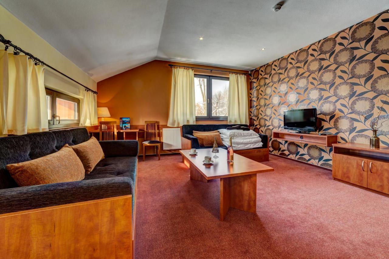 Apartmanovy Dom Slniecko Žiar Exterior foto
