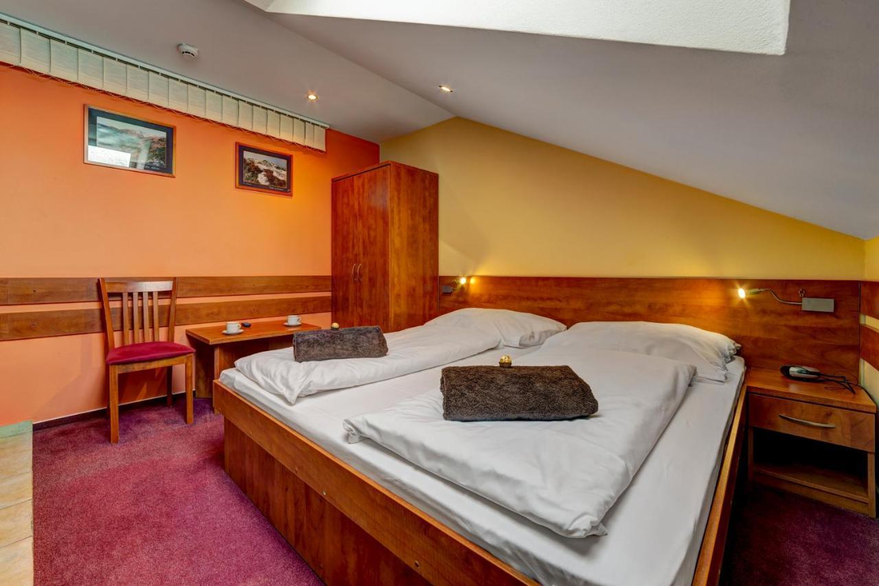Apartmanovy Dom Slniecko Žiar Exterior foto