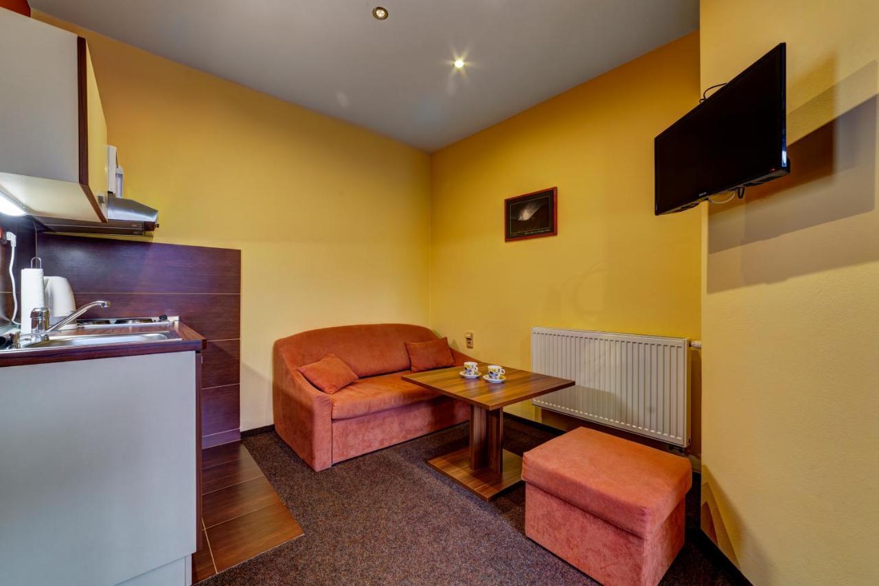 Apartmanovy Dom Slniecko Žiar Exterior foto