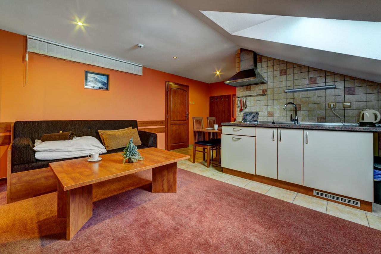 Apartmanovy Dom Slniecko Žiar Exterior foto
