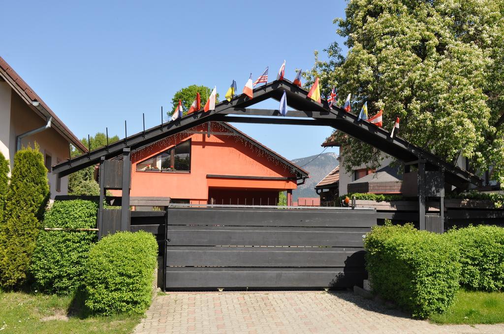Apartmanovy Dom Slniecko Žiar Exterior foto